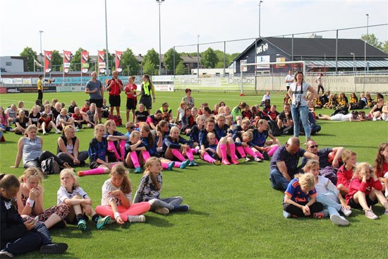 Eerste dag Montaza BV IFC Girls Tournament een succes