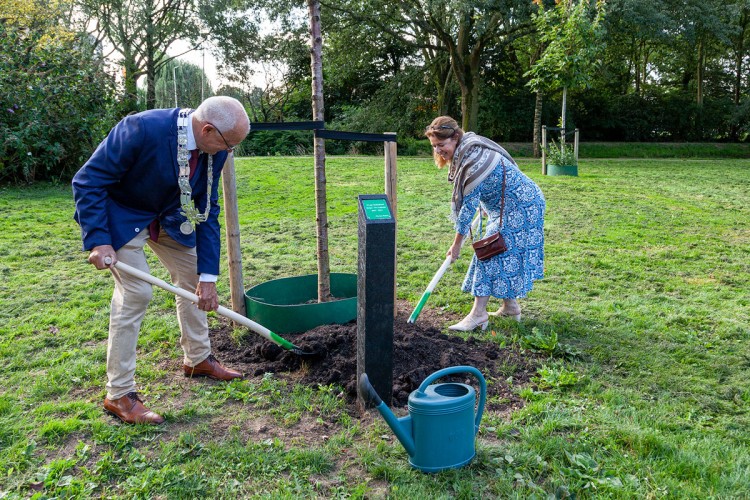Viering 20-jarig jubileum van de stedenband met partnergemeente Bergen (D)