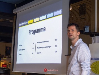 Album afbeelding 2: De presentatie van Hans Huisman