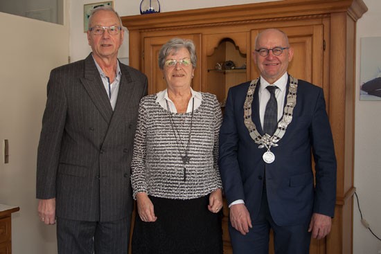 Echtpaar de Leeuw-van der Stoep  50 jaar getrouwd