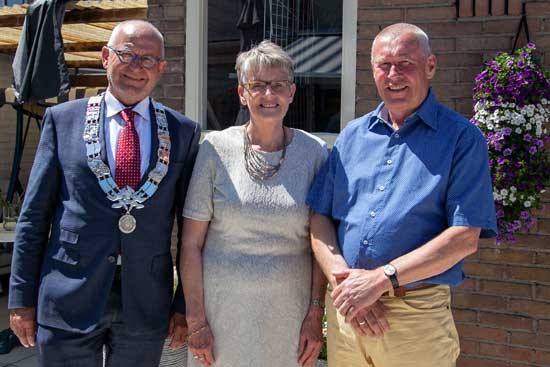 Echtpaar van Wezel-Barends  50 jaar getrouwd