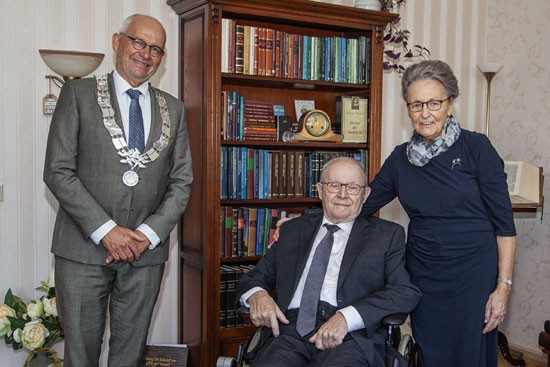 Echtpaar Van der Heide-Van der Breevaart 60 jaar getrouwd