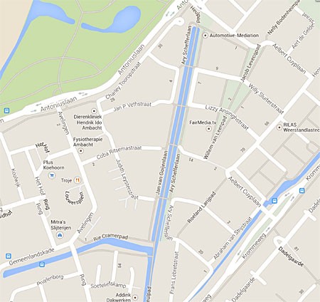 Dode en gewonde vissen na onderhoud sloten en vaarten