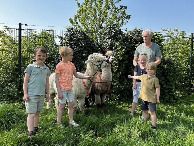Run, ga op foto met Kwint en Cato