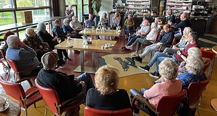 Juni: Nieuwe expositie kunstwerken in Bieb en Gemeentehuis