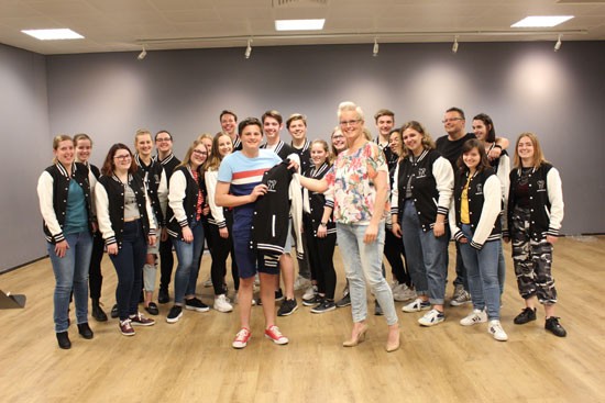 Nieuwe kledingsponsor Zinge!-Teens