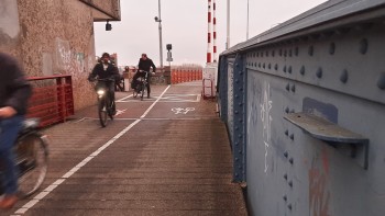 Album afbeelding 1: Fietspad Zwijndrechtse brug