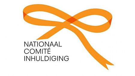 Uitreiking oranje strikken