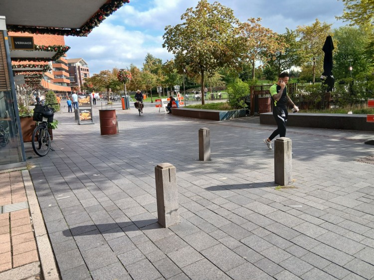 Verkeersregelaars bij Sporthal/Sophiapromenade