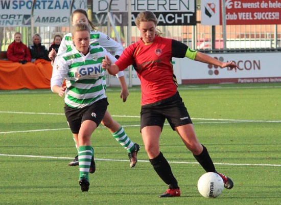 IFC Vrouwen liet doelpuntenmachine een kwartier volop draaien