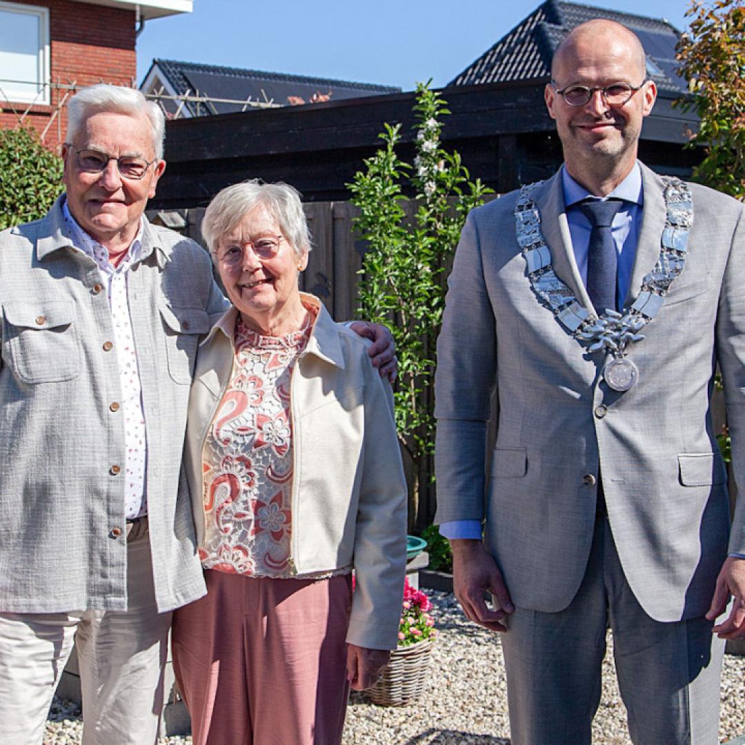 Echtpaar de Groot-van Dam 50 jaar getrouwd