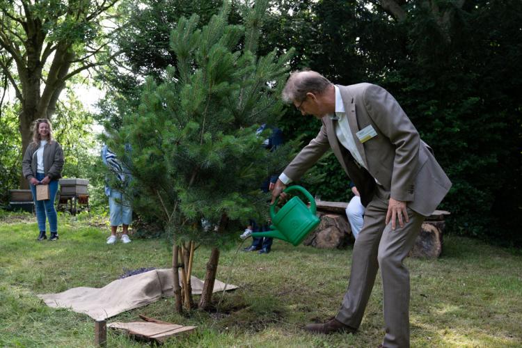 Natuurbegraafpark Achterambacht officieel geopend