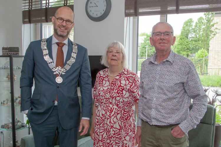Echtpaar Stolk-Moerkerken 50 jaar getrouwd