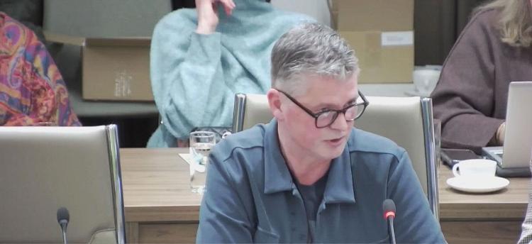 Verbeterde verkeersveiligheid De Klimboom door initiatief van Lijst 8 en schoolbestuur