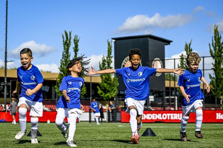 Feyenoord Soccer Camp bij ASWH