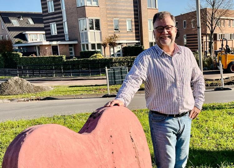 De mens achter de nieuwe wethouder: hoe Hans Neijman zijn weg vond naar het Ambachtse bestuur