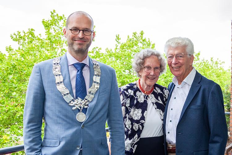 Echtpaar de Gelder-Salij 65 jaar getrouwd