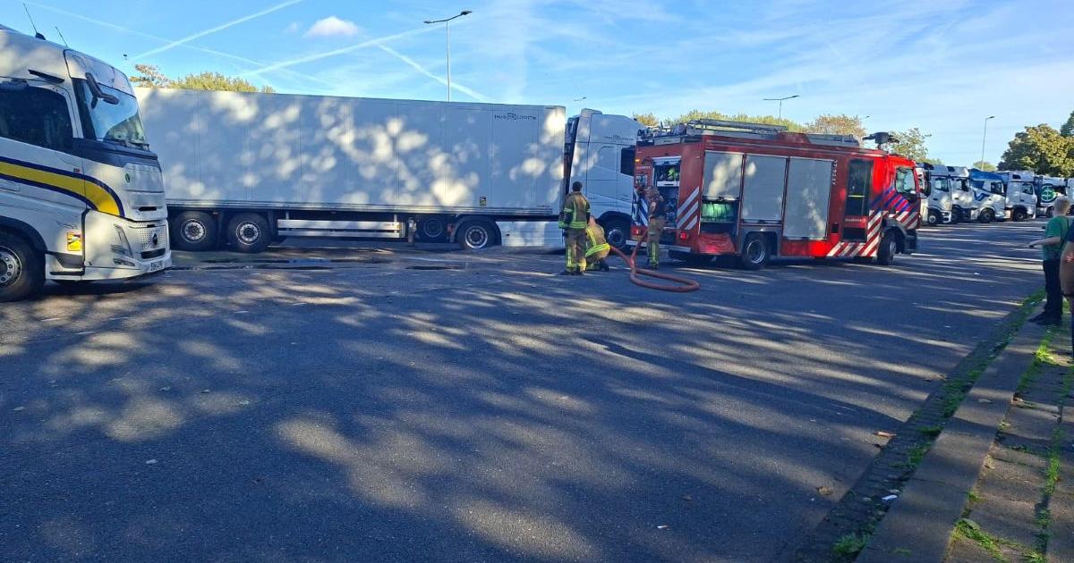 Verfachtige lucht zorgt voor inzet brandweer bij truckparking langs A16