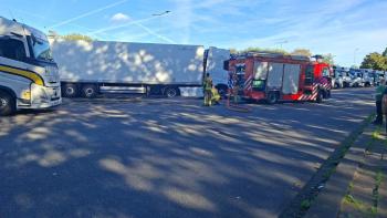 Verfachtige lucht zorgt voor inzet brandweer bij truckparking langs A16