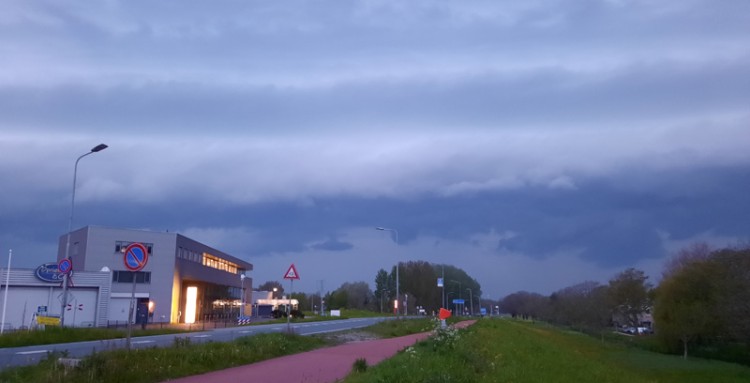 Vannacht en vrijdagmiddag fikse onweersbuien in onze regio