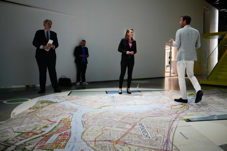 Minister Bruins Slot waardeert resultaten regio deal drechtsteden-gorinchem