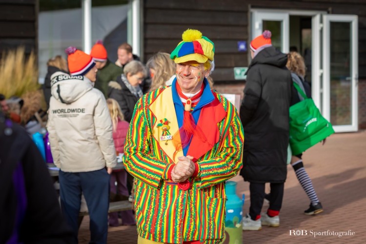 Clown bezoekt Cato op nieuwjaarsdag